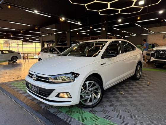 VOLKSWAGEN VIRTUS 1.0 200 TSI HIGHLINE AUTOMÁTICO VOLKSWAGEN VIRTUS 1.0 200 TSI HIGHLINE AUTOMÁTICO